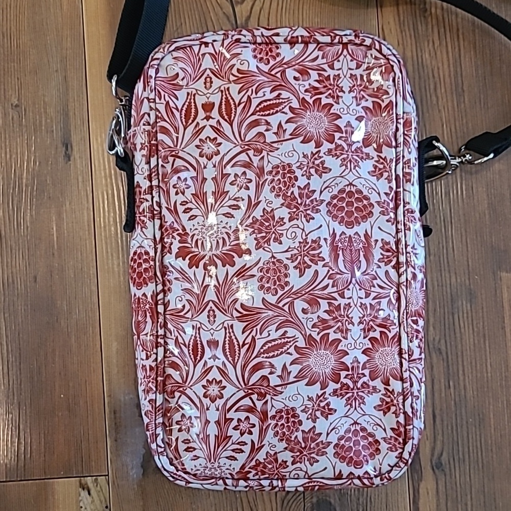 DIAPEES & WIPEES Hipster Bag, Floral Print - Picture 8 of 15